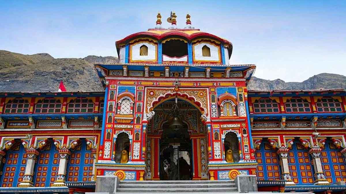 interesting facts about badrinath temple in hindi