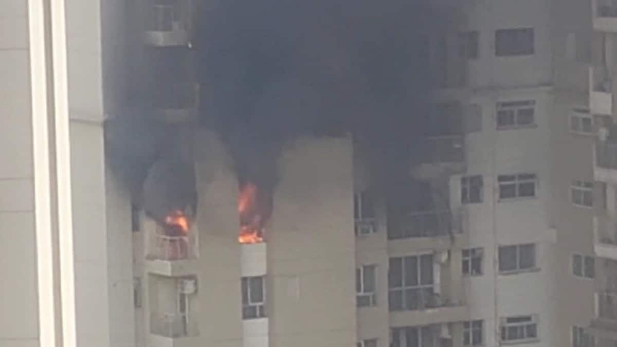 665808ca5009b noida fire in flat 300408470 16x9 1