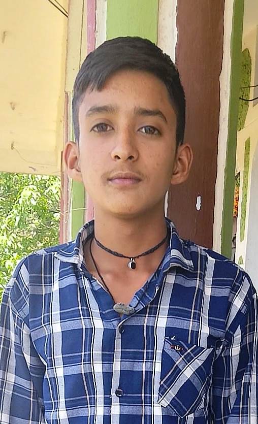 Almora: Ankit of GIC Chamudhar's hard work also said 'Yes I can