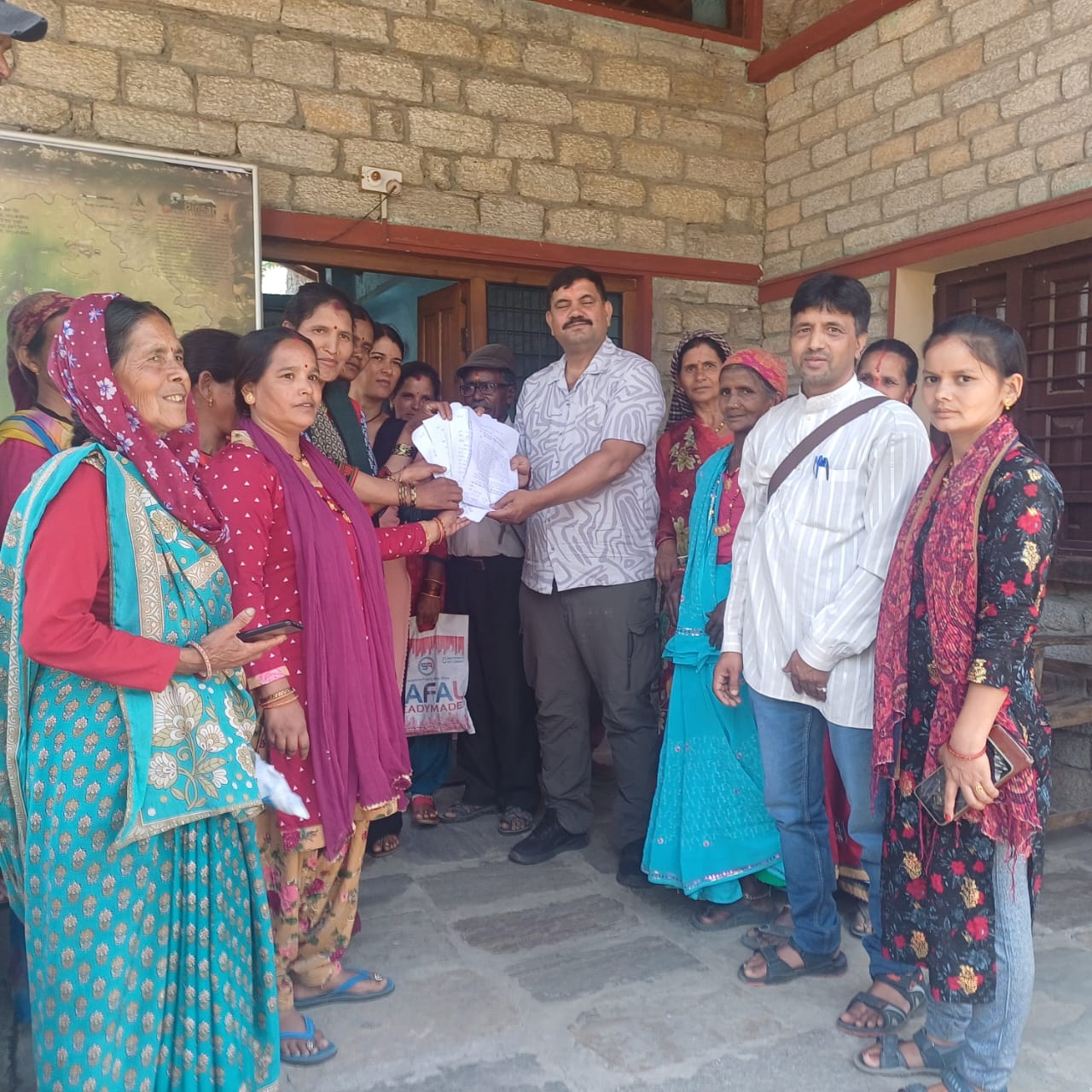 Villagers of Binsar Sanctuary area