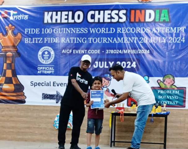 9-year-old Tejas from Uttarakhand raised the flag in Bhopal, secured first place in the chess competition