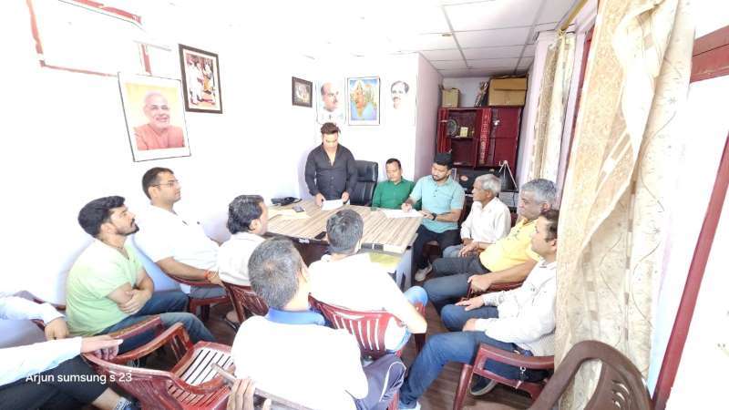 BJP held preparation meeting for tricolor campaign in every house in Almora