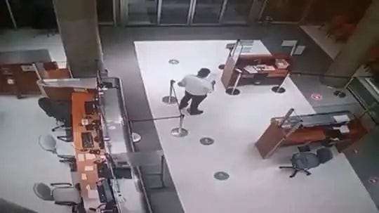 Ghost caught on camera, entered the building at 3 am, security guard made him sign in the register, watch this terrifying video