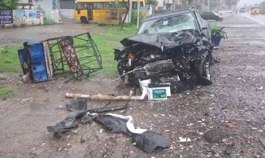 Horrific road accident in Uttarakhand, four people including a pregnant woman died