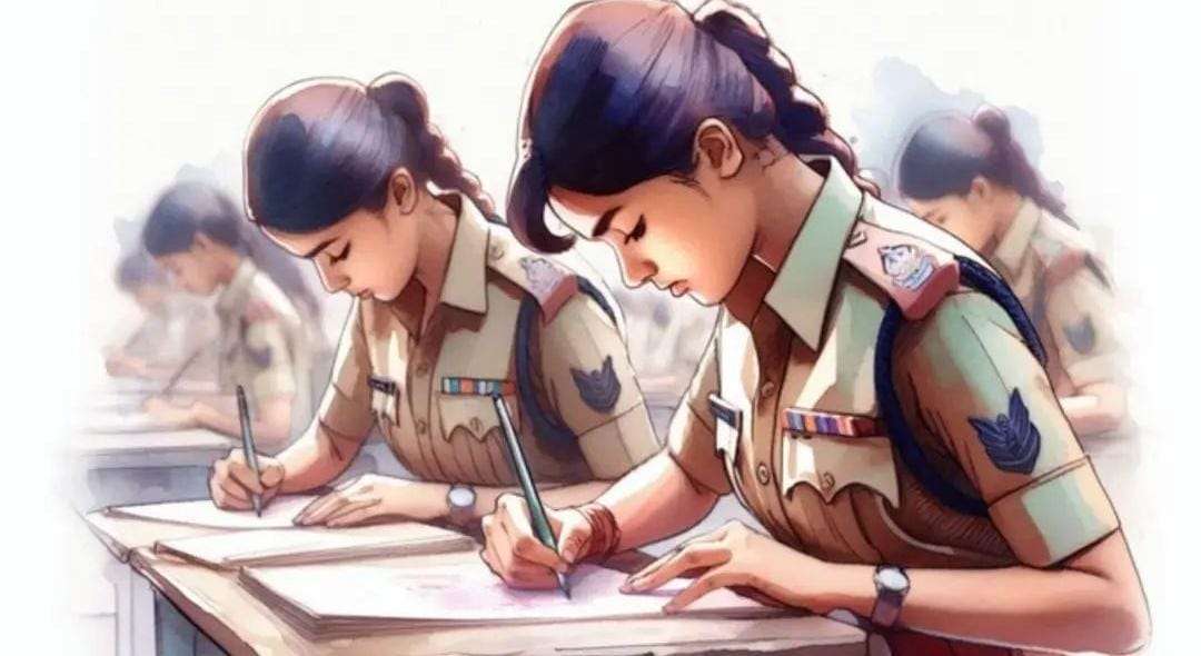 Shocking incidents in police recruitment exam, amazing feat of a girl student in toilet