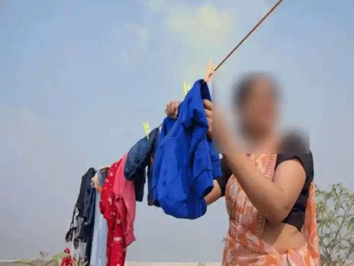 The woman went to the roof to dry clothes but then suddenly a tragic accident happened, know the whole story