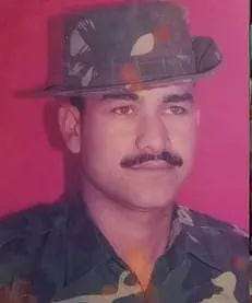 Satya Singh Bisht martyred in Tangdhar, Jammu and Kashmir, there is chaos among the family members