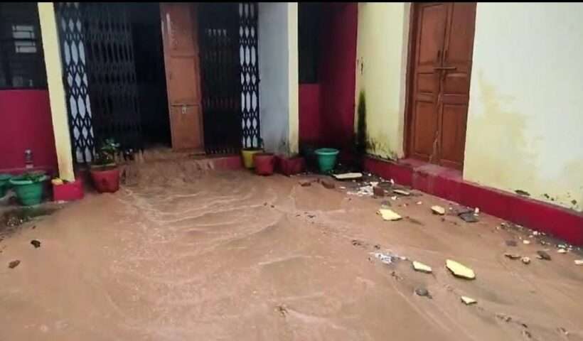 Continuous rain caused havoc, debris entered the Deputy Education Officer's office here