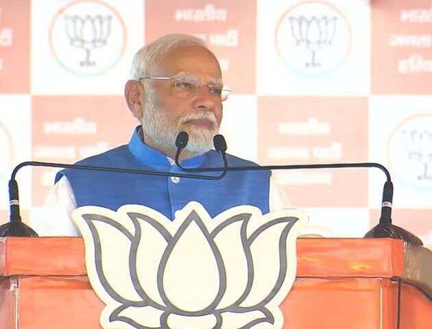 PM Modi gave a speech in Haryana, said now lotus will protect us from brokers and sons-in-law