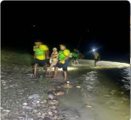 Shepherds stranded on an island in the surging Ganga, SDRF successfully rescues them