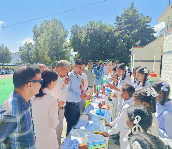 Science exhibition held in GIC Lodhia, students presented attractive models