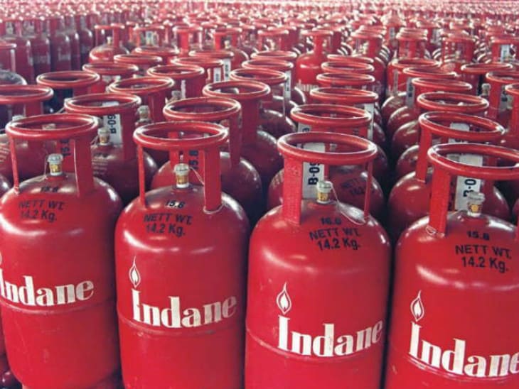 There will be a lot of relief in lifting LPG cylinders, light weight high tensile steel cylinder launched