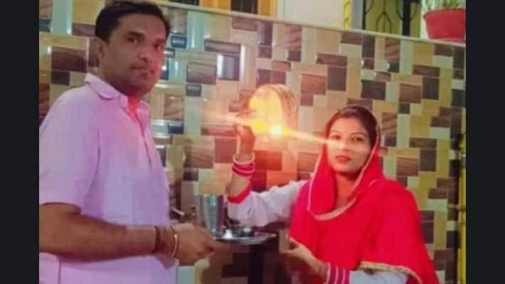 The wife kept a fast on Karwa Chauth for the long life of her husband but as soon as the puja was over, the wife died in her husband's arms