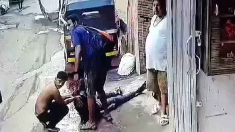 Minor had to pay a heavy price for doing stunts on bicycle, live video of death captured in CCTV