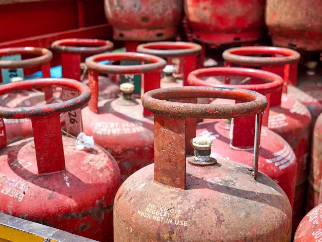 LPG cylinder will be available in ration card for Rs 450, this rule will benefit lakhs of people