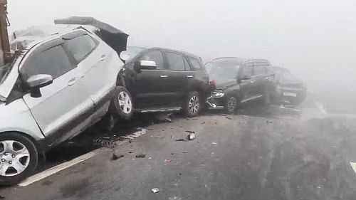 One car after another collided with DCM on Agra Lucknow Expressway, there was screaming and shouting