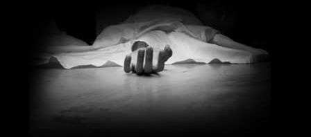 A young man committed suicide, said that the reason was domestic trouble, police is investigating the case