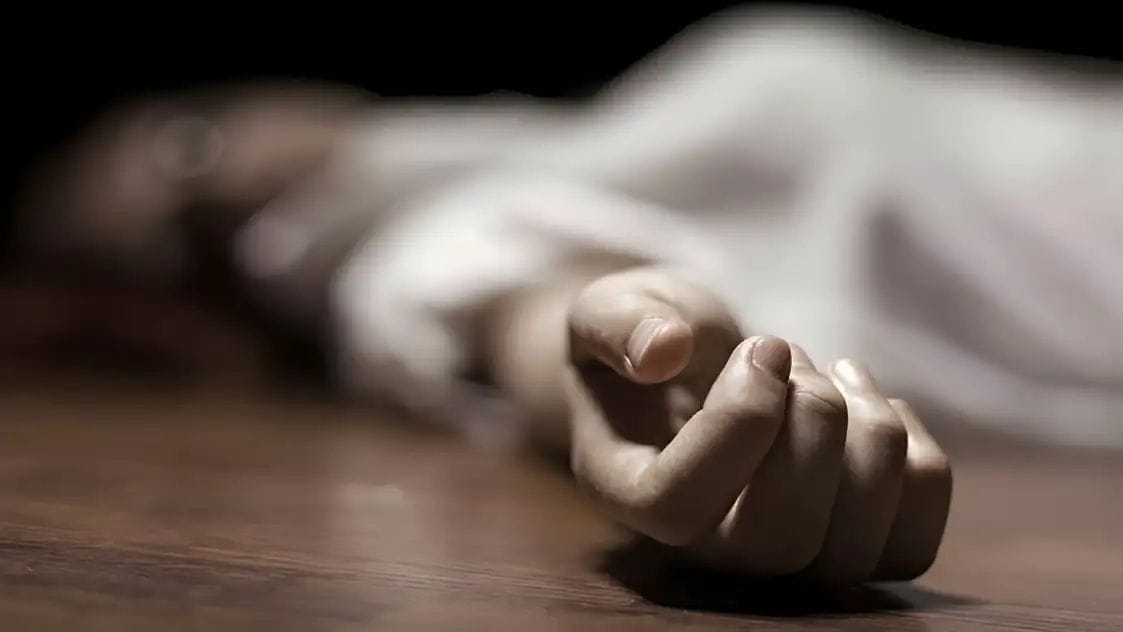 Class 9 student fainted in the classroom, doctors declared her dead in the hospital