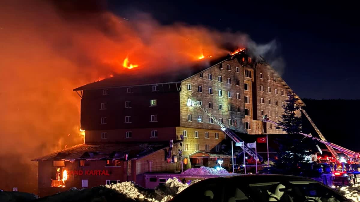 Fire breaks out in Türkiye's ski resort, 76 dead, 51 injured