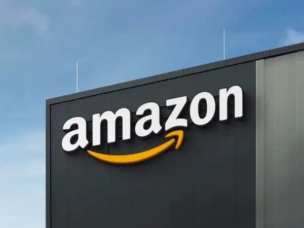 Amazon took a big decision: announced the closure of seven warehouses