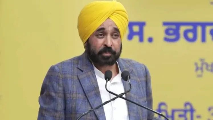 EC raids Punjab CM Bhagwant Mann's house