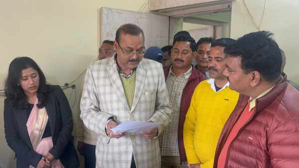 District Magistrate visits Someshwar, gives instructions to solve problems