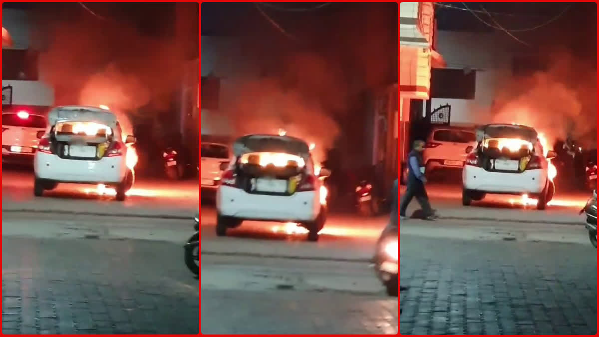 Accident: A CNG car parked in the colony caught fire