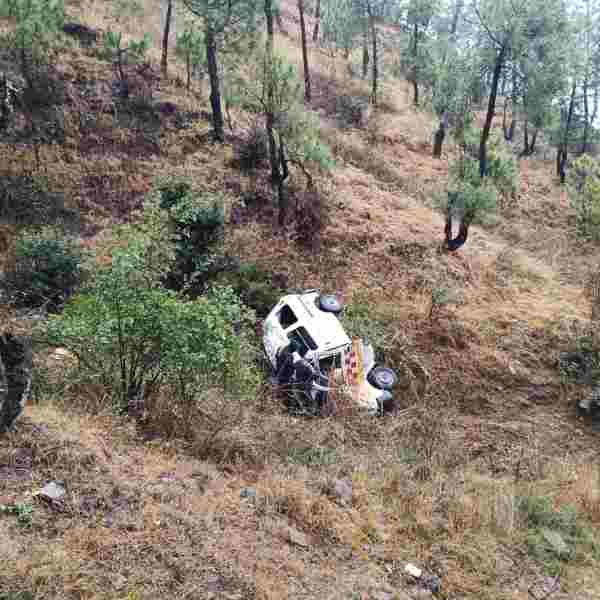 Ambulance Carrying a Corpse Crashes: Two Dead