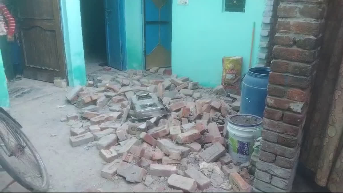 Massive explosion in illegal firecracker factory in Haridwar, house destroyed