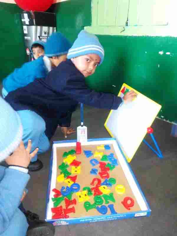 K.D. Admission started in Memorial Public School, Almora, opportunity for excellent education from play group to class 8