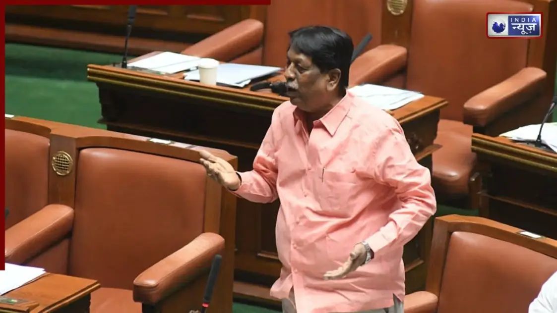 senior-mlas-demand-of-two-bottles-of-liquor-free-every-week-sparked-controversy